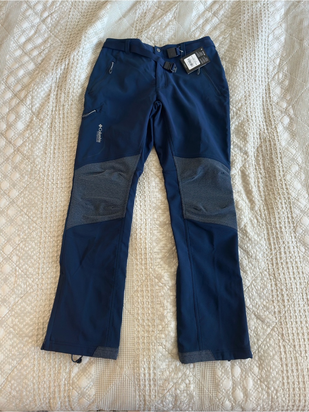Columbia Men’s Navy Blue Cargo Softshell Pants